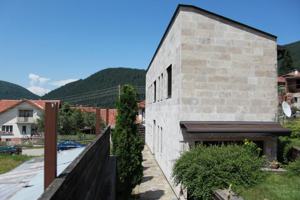 The Stone Villa Beli Iskar Exteriör bild